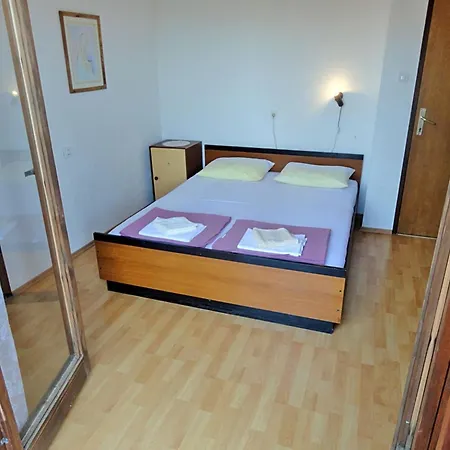 Matan - Two Bedroom With Sea View A Murter