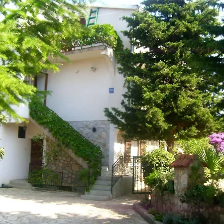 Matan - Two Bedroom With Sea View A Appartamento Murter